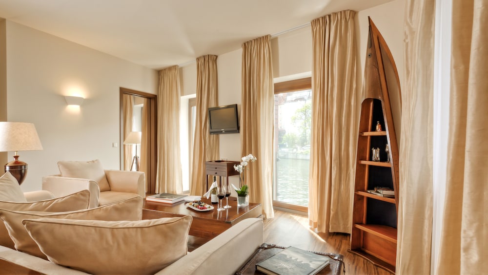 AMERON Berlin Villa ABION 8/50