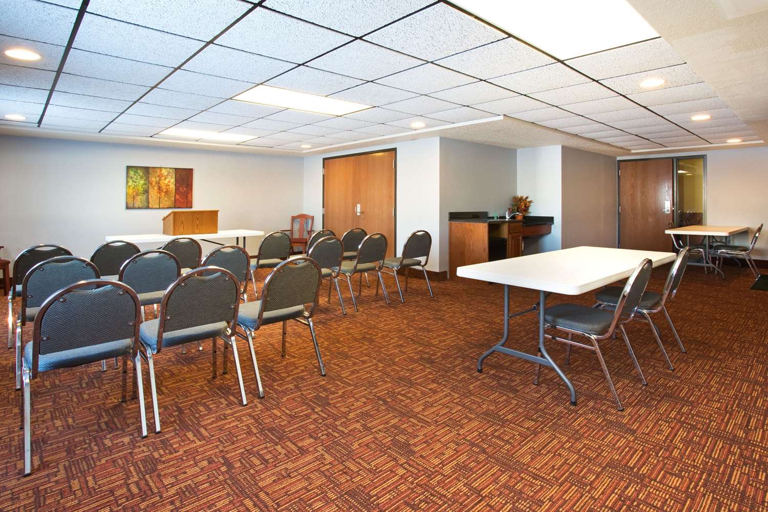 AmericInn by Wyndham New London 12/15