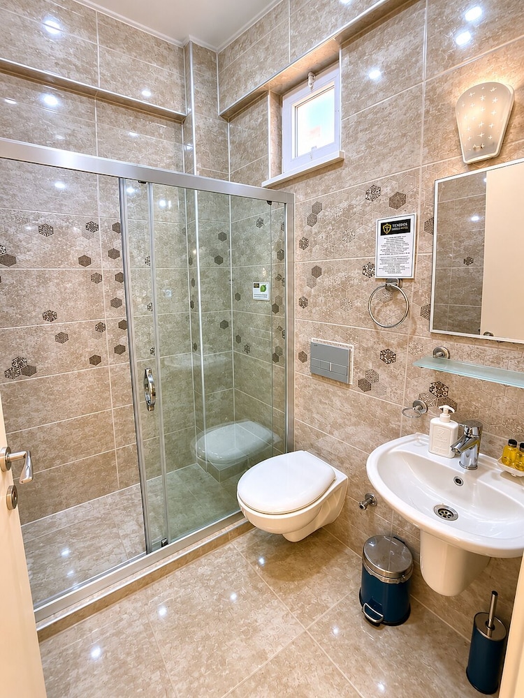 Tenedos Iskele Hotel 45/45