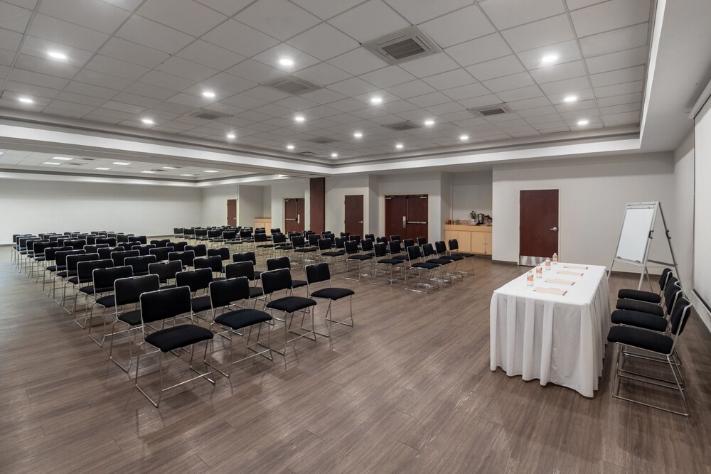 City Express Suites by Marriott Silao Aeropuerto 62/71