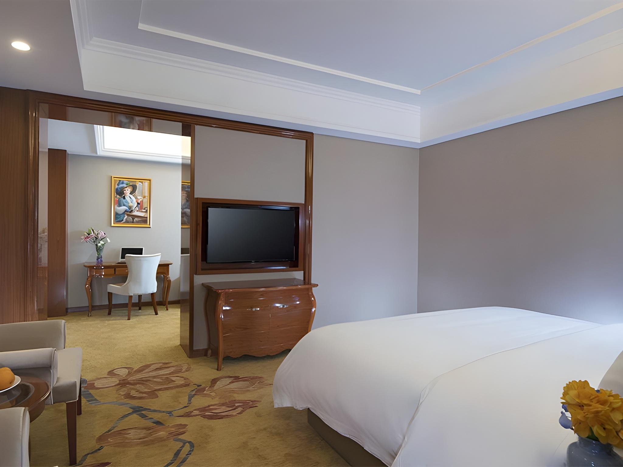 Vienna Hotel (Longmen) 19/39