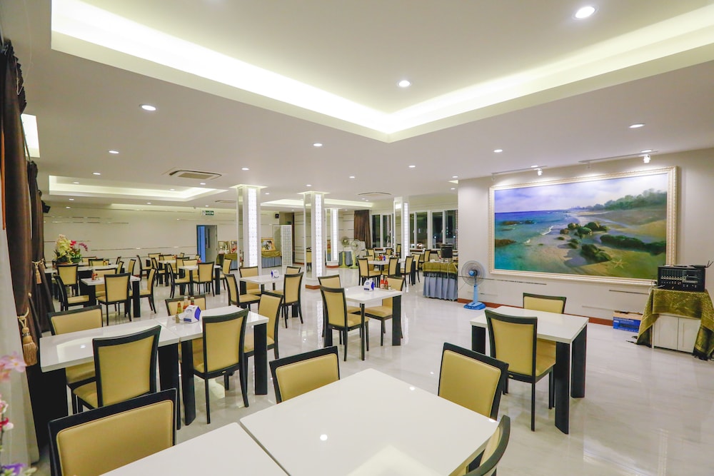 Hua Hin White Villa 58/68