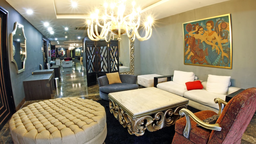 Amaroossa Cosmo Jakarta 35/50