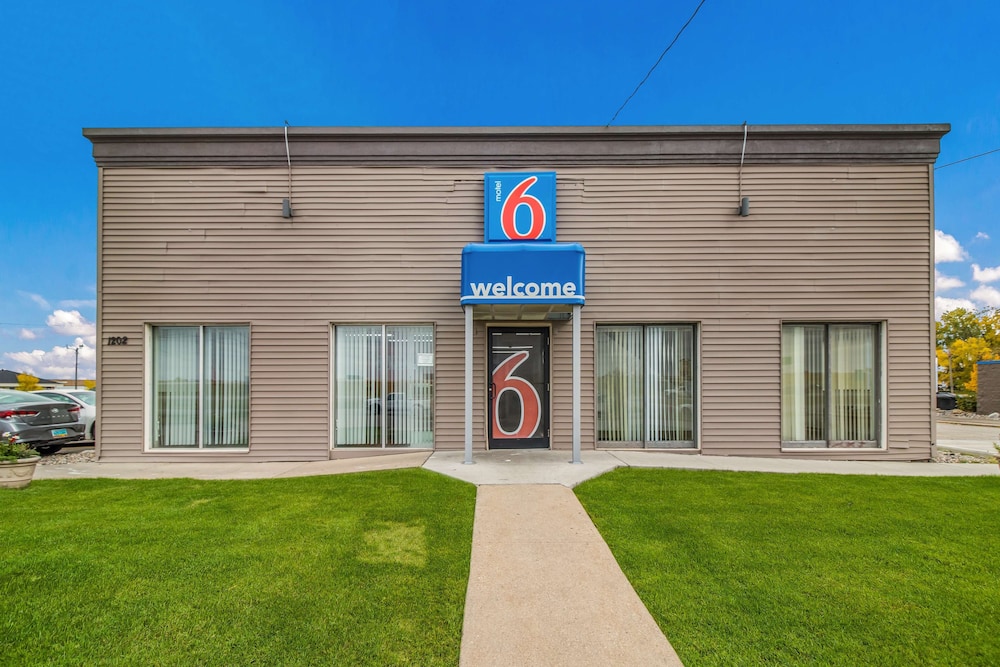 Park Inn by Radisson, Fargo West Acres 6/51