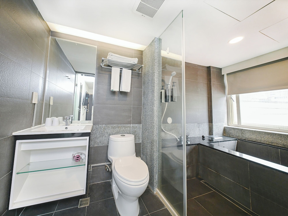 CHECK inn Express Taipei YongKang 39/45