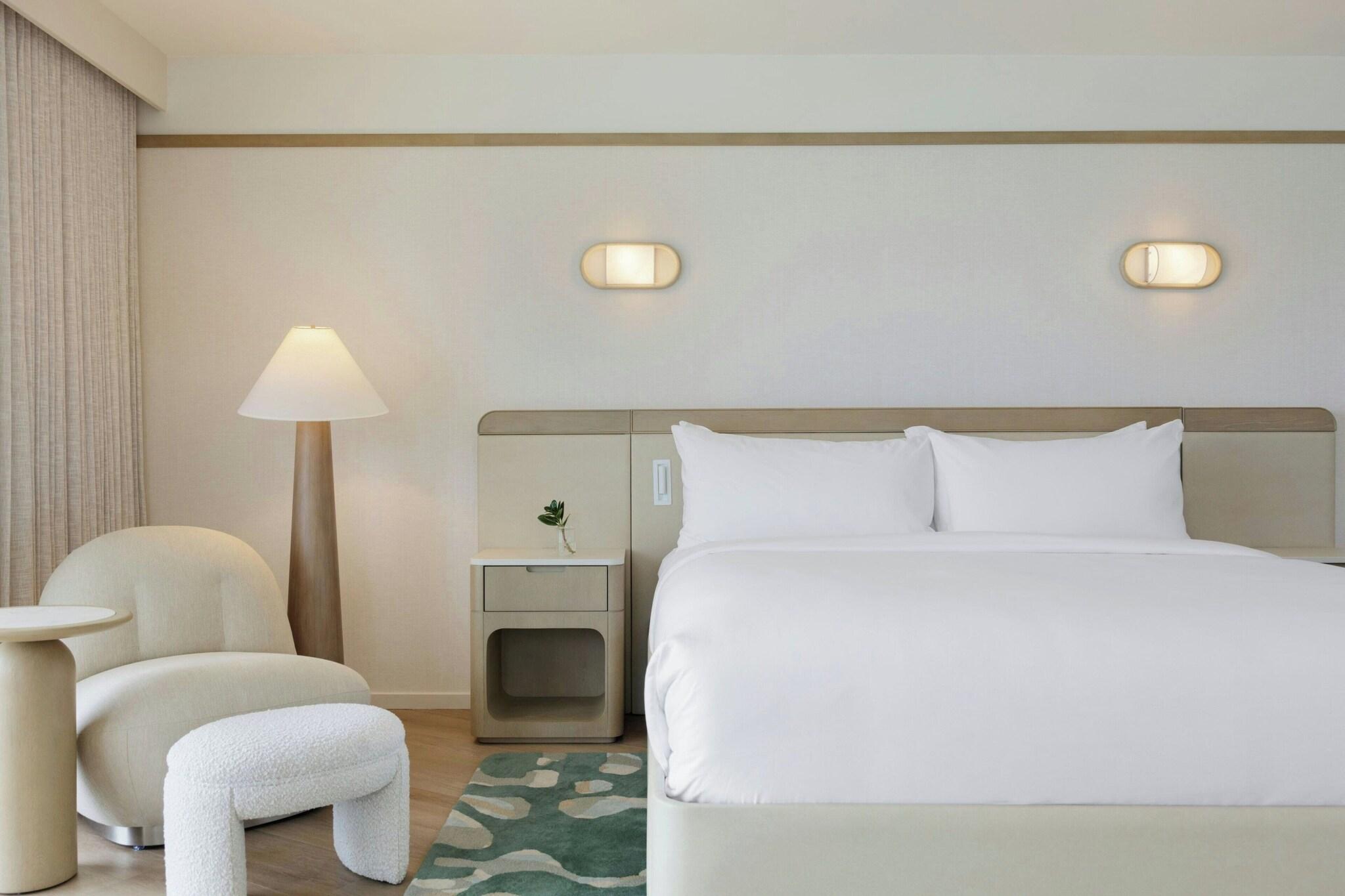Room, King Bed, Accessible