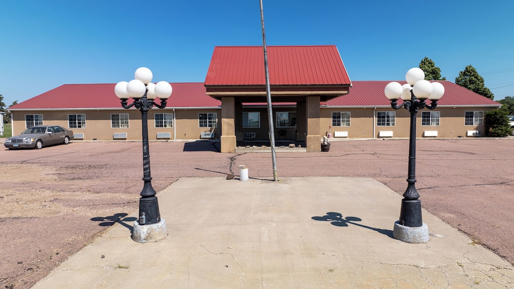 Westwood Inn & Suites Kimball I 90 41/50