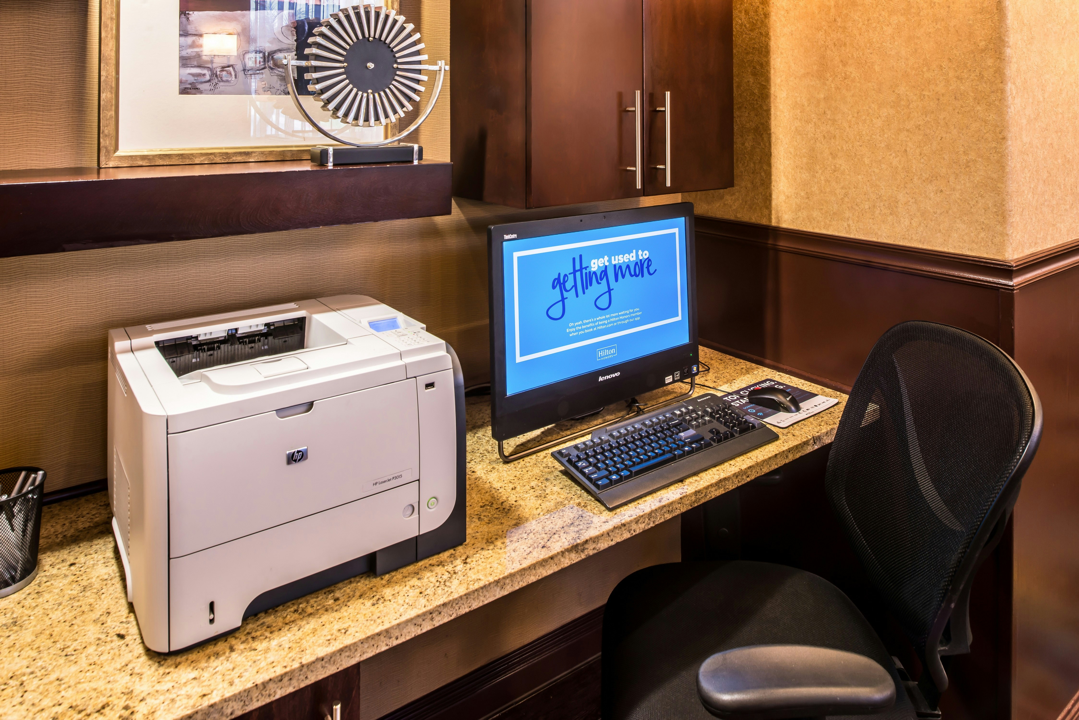 Hampton Inn Suites Ontario 44/60