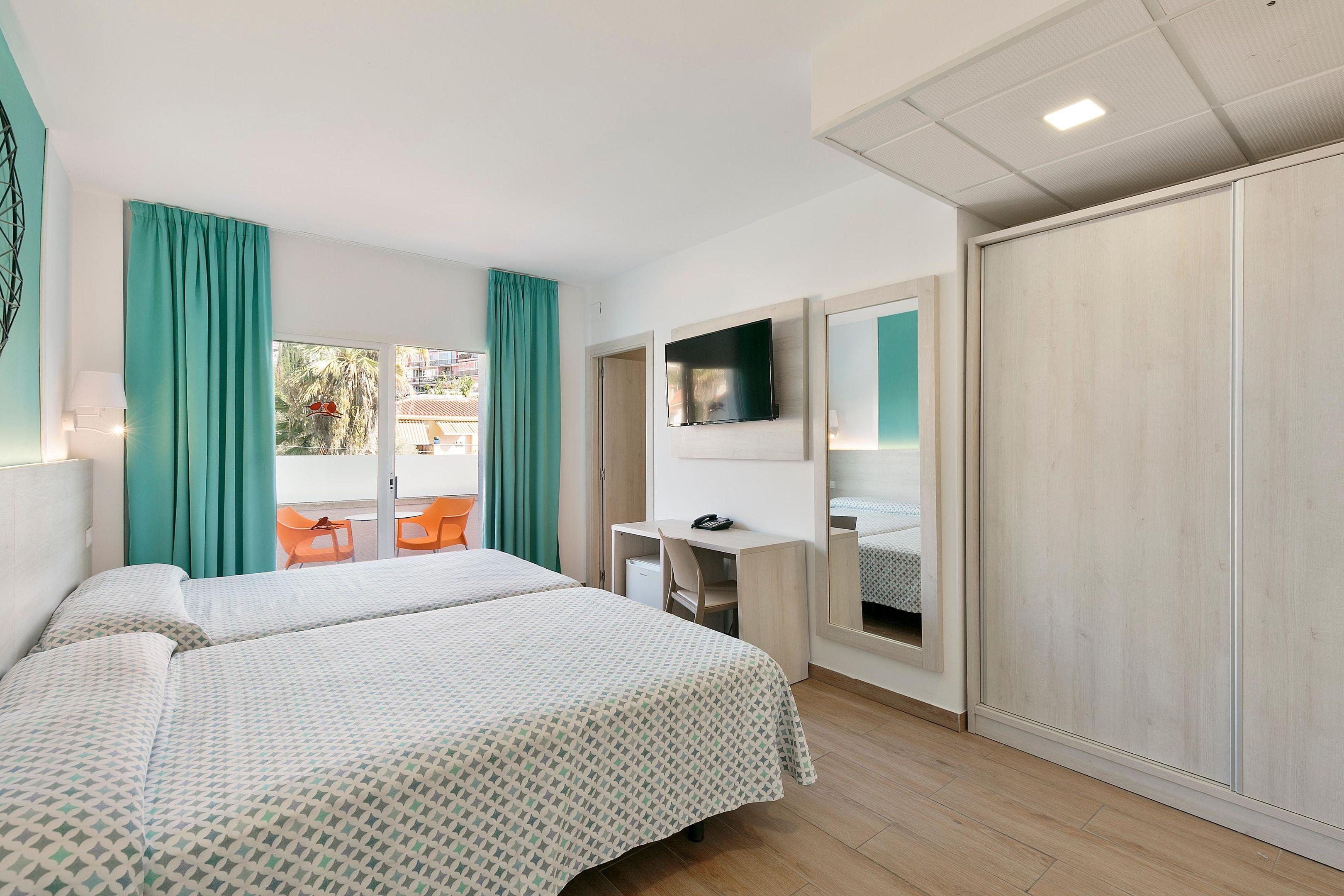 Standard, Double Bed, Balcony or Terrace