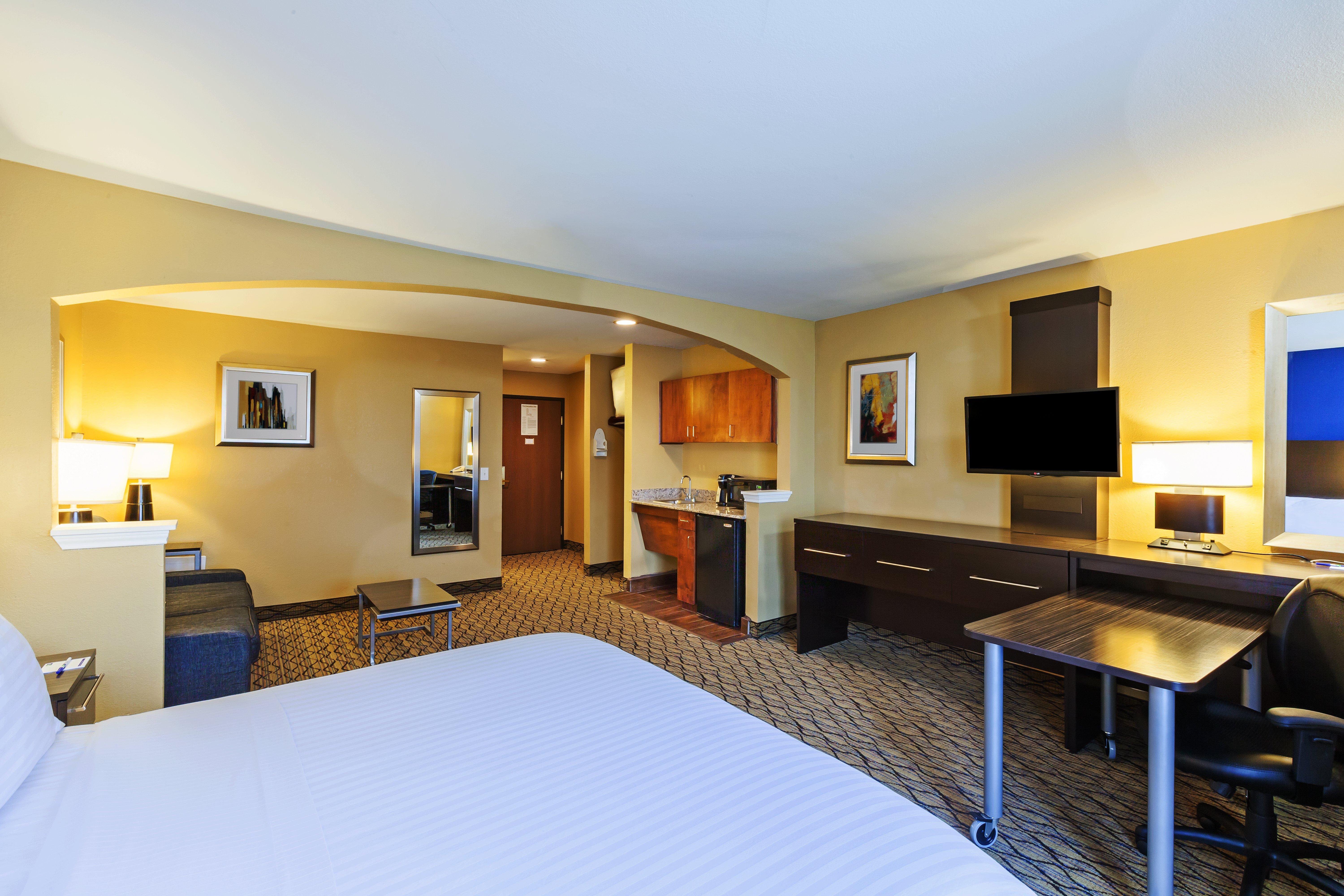 Junior Suite, King Bed