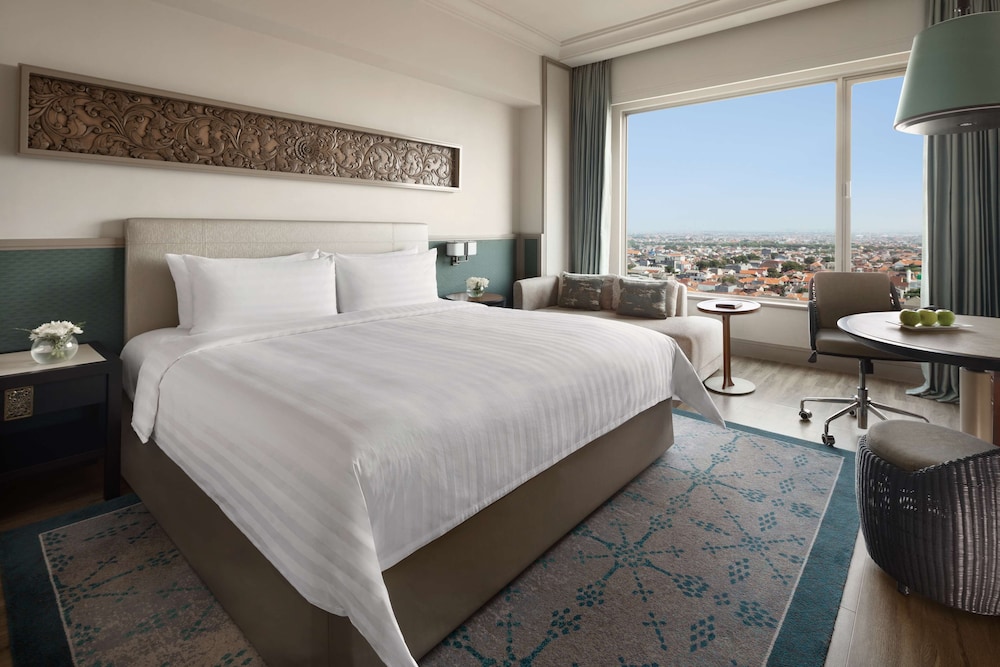 Shangri La Hotel Surabaya Kt 16/65