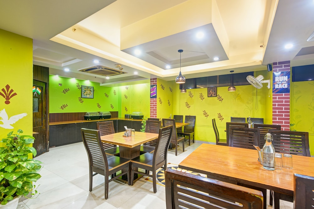 Airport Hotel Grand Delhi 43/52