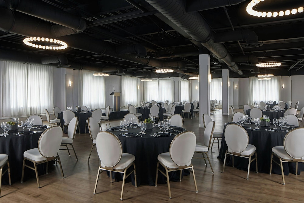 The Olive Ann Hotel, Grand Forks, a Tribute Portfolio Hotel 44/50