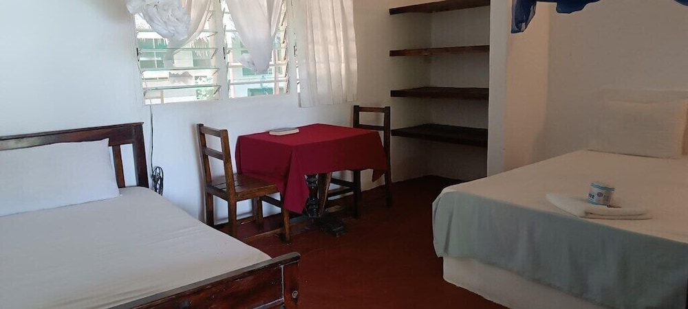 Travellers Inn Resort Malindi 17/34