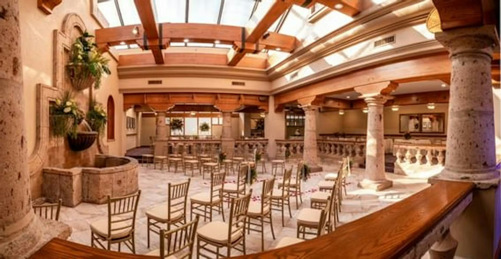 Mcm Elegante Hotel Conference Center 35/47