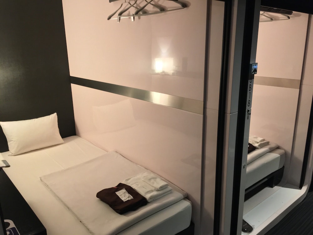 First Cabin Akasaka 8/29