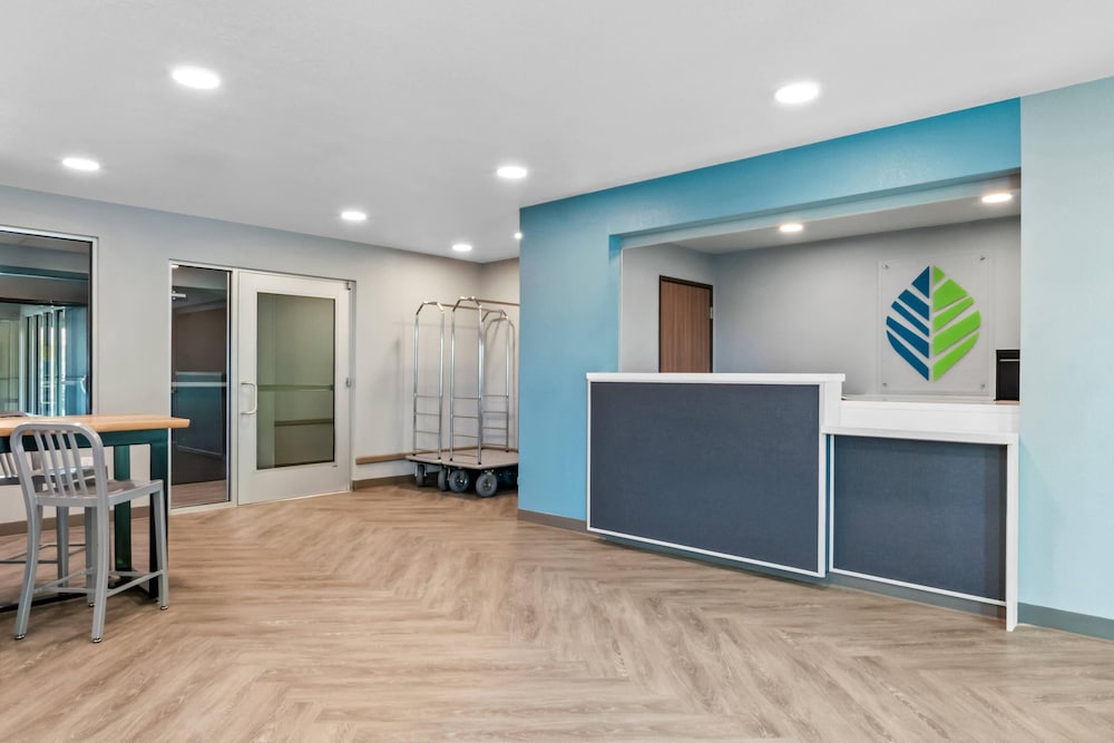 WoodSpring Suites Rogers Bentonville 10/51