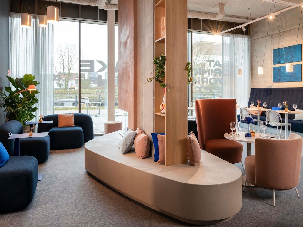 Ibis Budget Gent Centrum Dampoort 36/63