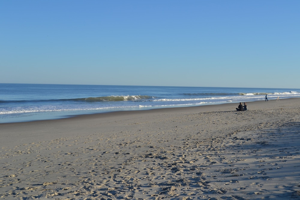 Atlantic Oceanside Dewey Beach Resort 41/50