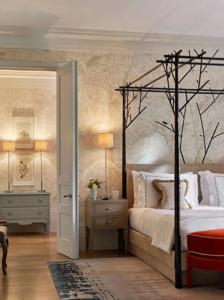Coworth Park Dorchester Collection 22/77