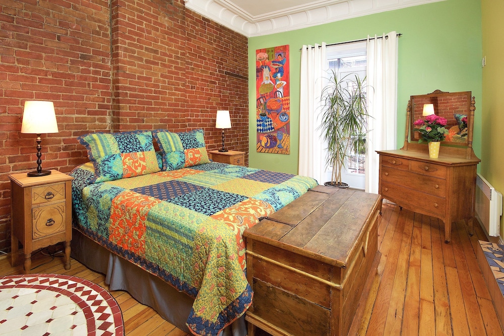 Petite Auberge Les Bons Matins B&B 21/72