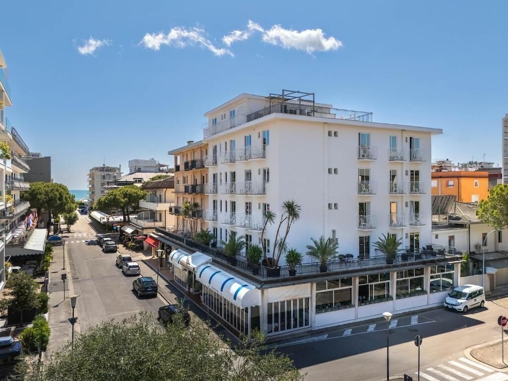 HOTEL PORTOFINO 3/51