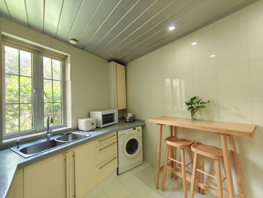 Ladoll Service Apartment 38/71