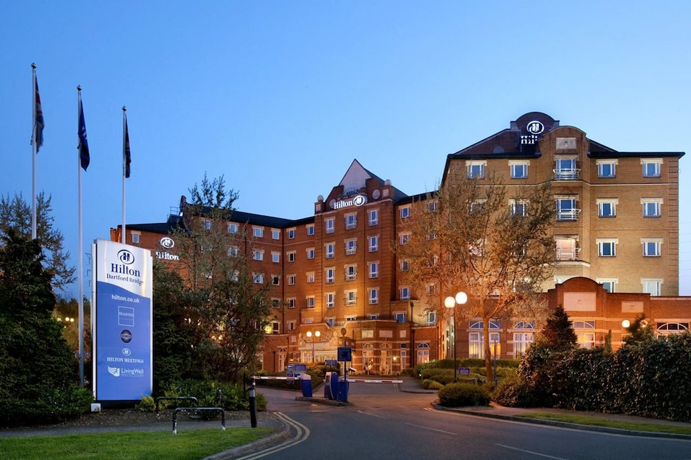 Doubletree By Hilton Dartford Bridge in DARTFORD