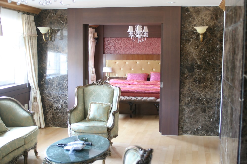 Juwangsan Spa Tourist Hotel 35/35