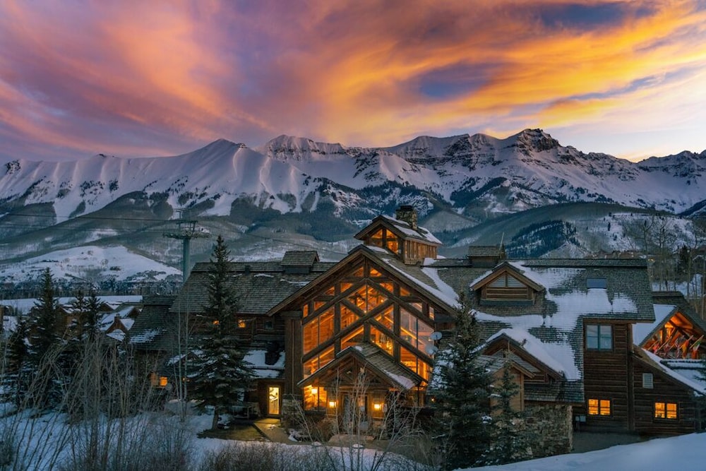 Mountain Lodge Telluride 2/73