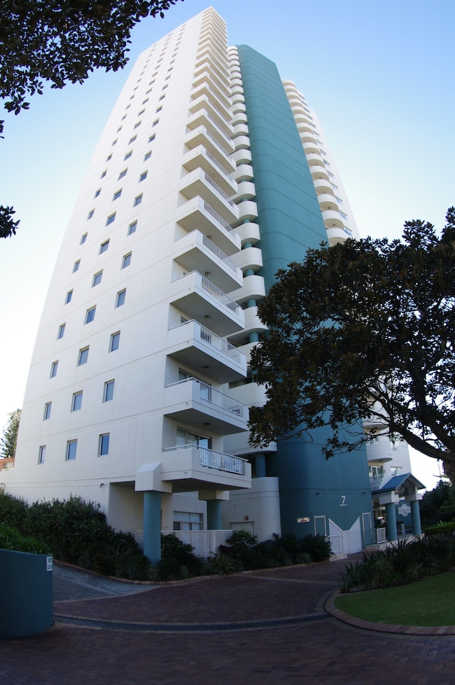 Marriner Views 5/71