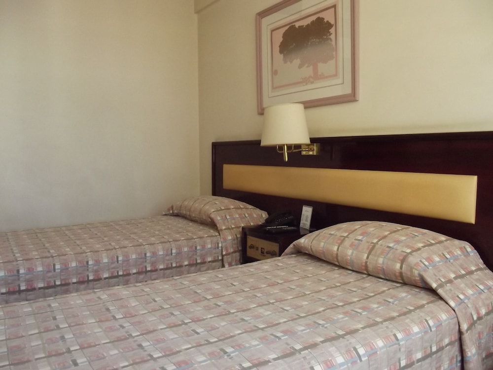 L HIRONDELLE APART HOTEL 20/32