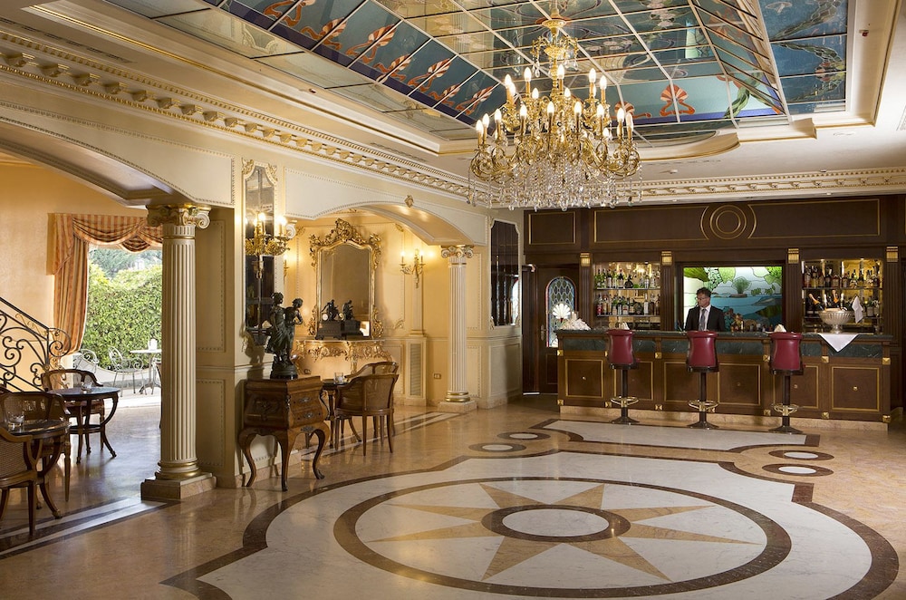 Grand Hotel Vanvitelli 9/42