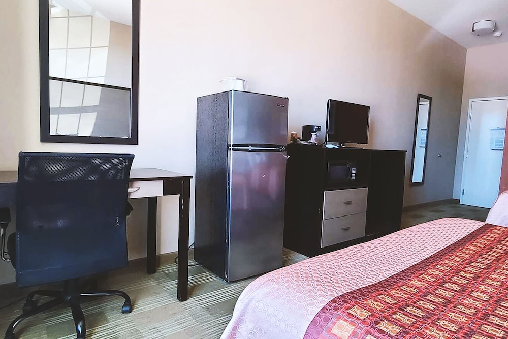 Surestay Hotel by Best Western Cotulla 41/44