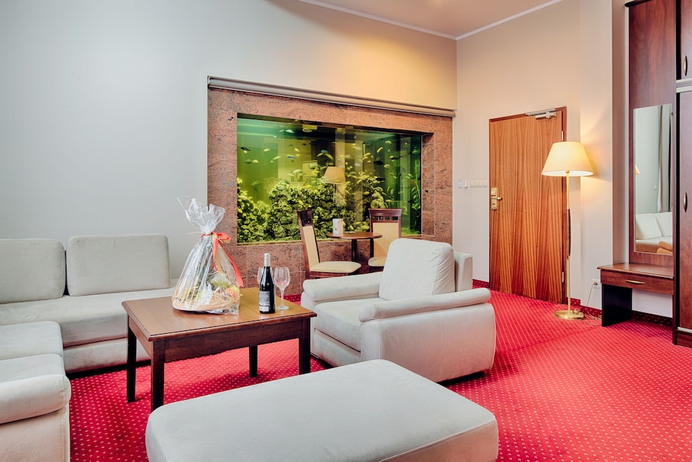 Grand Royal Hotel Conference & Spa 28/74