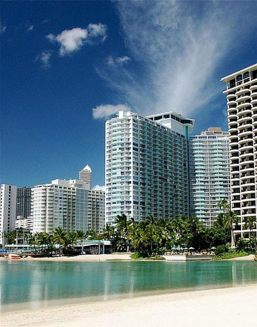 Ilikai Hotel Condo with Kitchen and Ocean View 30/38