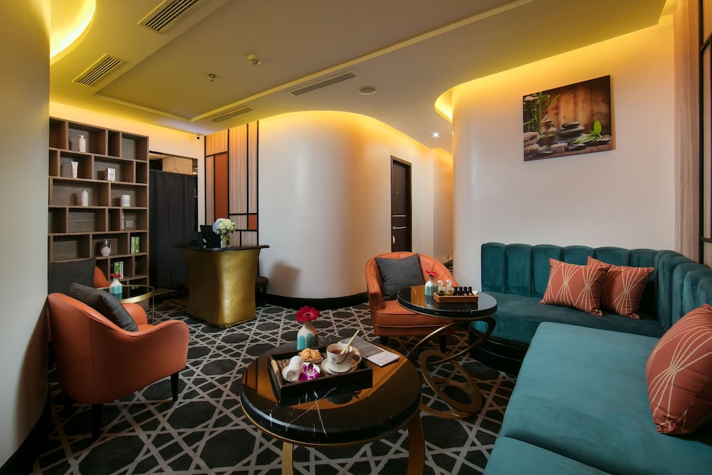 Aurora Premium Hotel and Spa (ex Delicacy Central Hotel and Spa) 23/48