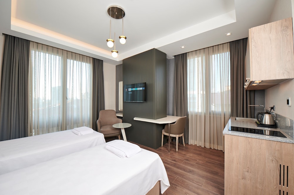 Livinton Hotel 30/58