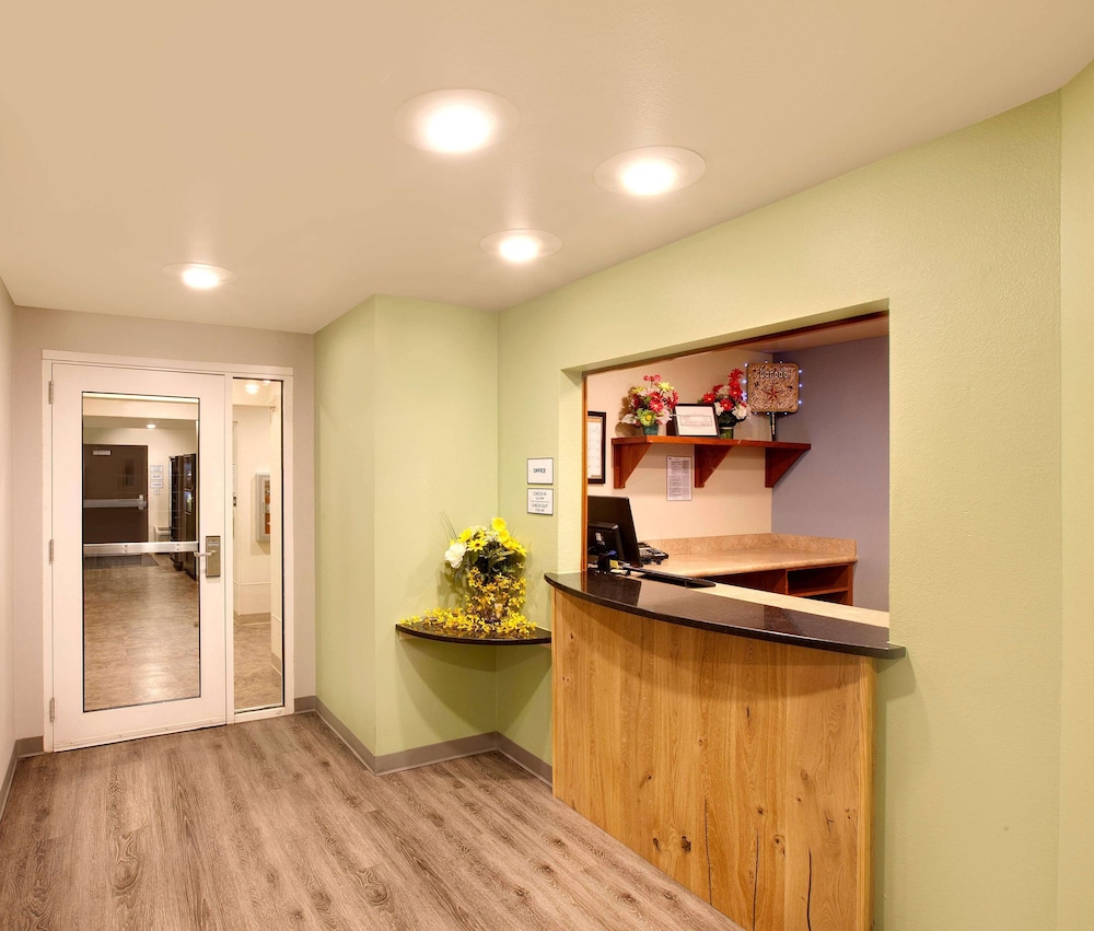 Extended Stay America - Select Suites Laredo 5/41