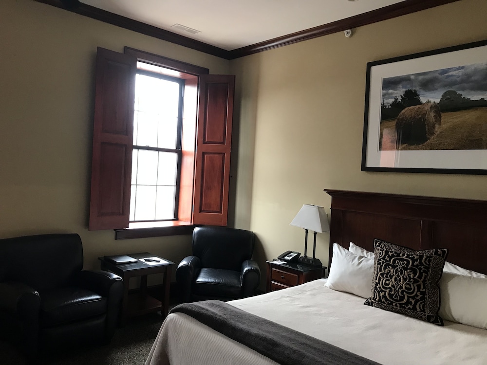 The Eldridge Hotel 3/31