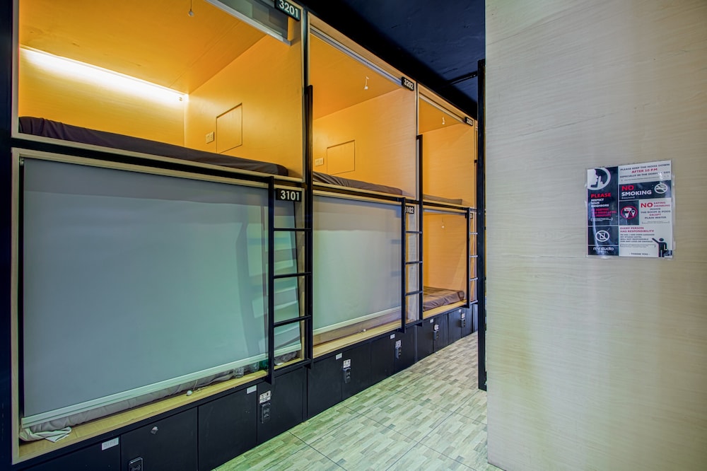 My Studio Hotel Juanda Airport - Hostel 3/17