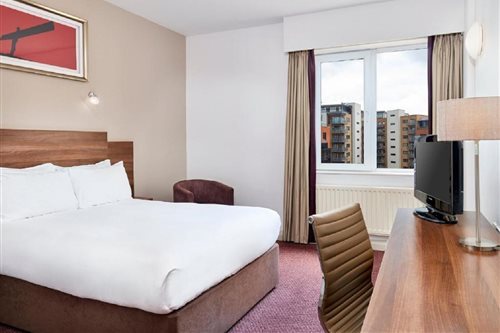 غرفة قياسية
