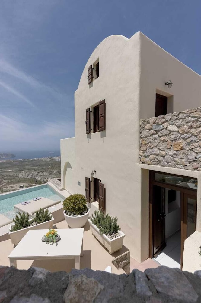 Zatrikion Villas Santorini 3/47