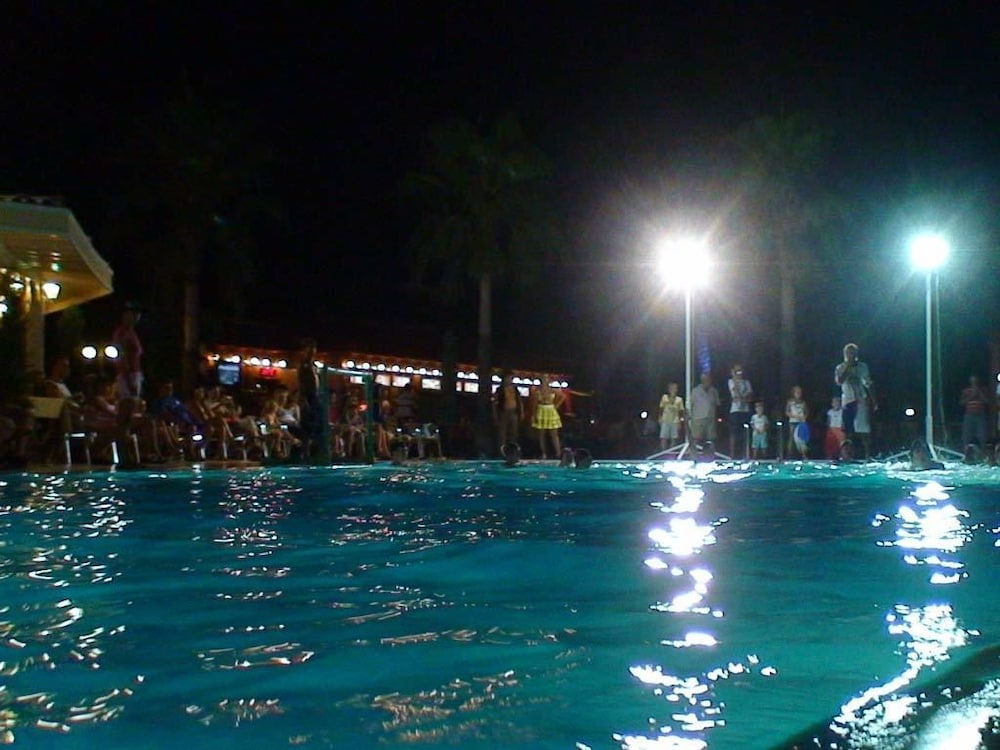Club Boran Mare Beach 38/50