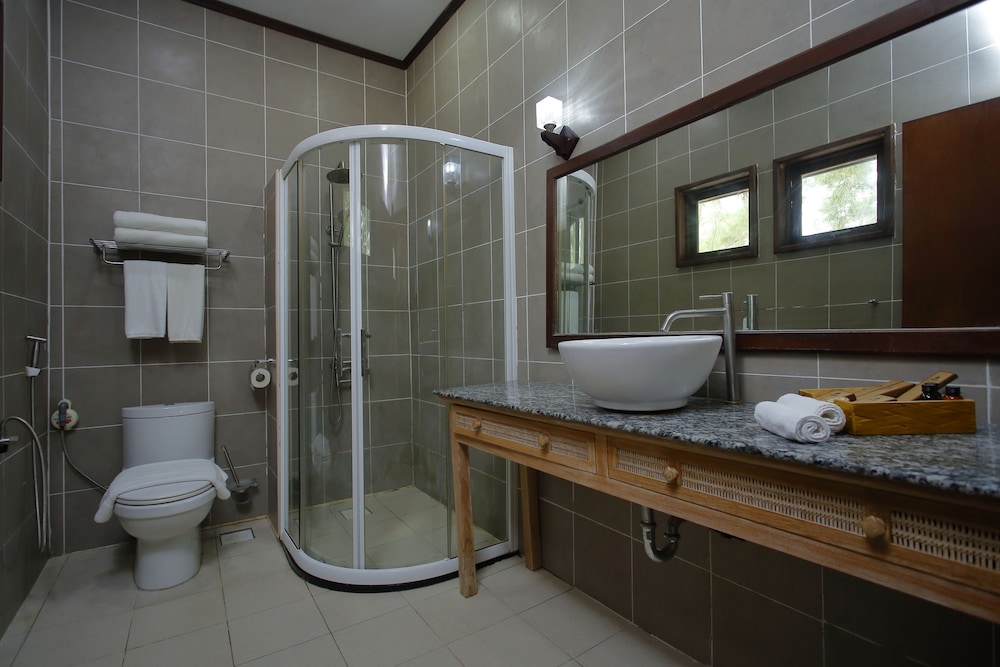 Sutera @ Mantanani Island Resort and Spa 60/62