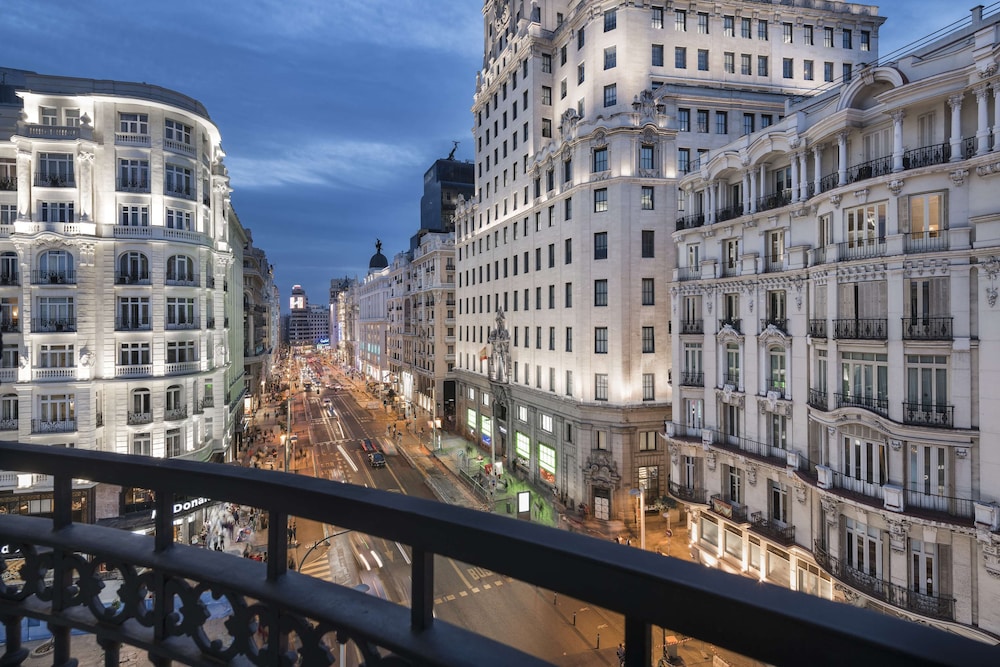 NH Collection Madrid Gran Vía in MADRID