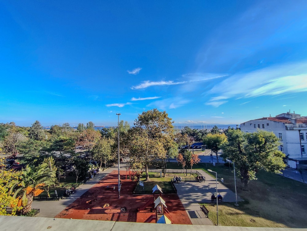 Shah Inn Hotel 25/26