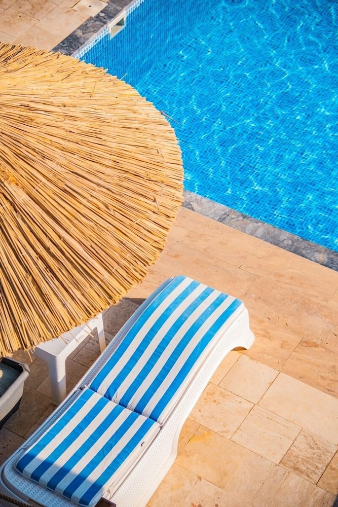 Kerpe Bungalov Hotel 20/50