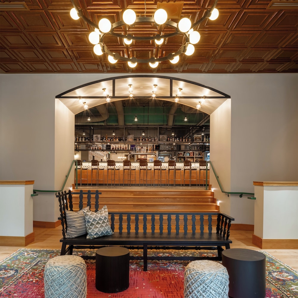 Moxy Cincinnati Downtown 7/50