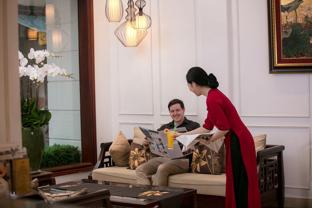 Hong Ngoc Dynastie Hotel 45/74